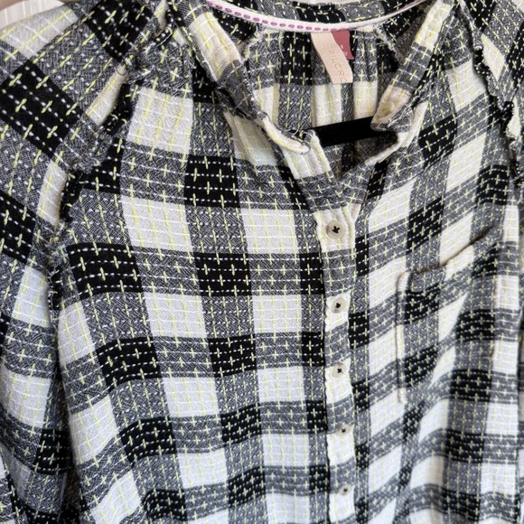 PILCRO Plaid Button Front Blouse Black Cream Lightweight Top Small Anthropologie - Picture 8 of 12